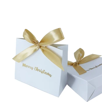 Sadelik Beyaz Merry Christmas Hediye Kutusu Noel Partisi Süslemeleri Mini Şeker Kutuları Kağıt Noel Favor Çanta