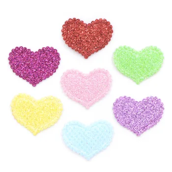 120 adet/grup Mix Renkler Glitter Kalp Aplikler Keçe Kumaş Yamalar Zanaat/Giysi / Düğün DIY Scrapbooking K65