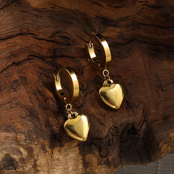 Yeni Moda Altın Renk Aşk Kalp Metal Damla Küpe Kadınlar için Moda Geometrik Şeftali Kalp Paslanmaz Çelik Küpe Takı