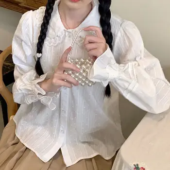 QWEEK Japon Beyaz Bluz Lolita Tarzı Kawaii Düğme Gömlek Kadın Pamuk Parlama Kollu Üst Dantel Kore Tarzı Moda Giyim