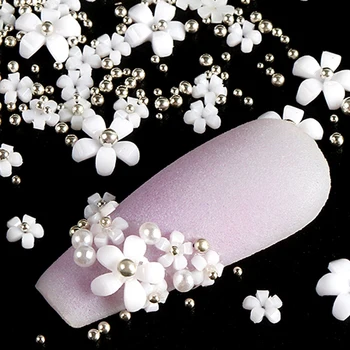 4g Akrilik Çiçek Nail Art Dekorasyon Karışık Boyutu Beyaz Rhinestones Gümüş Mücevher Manikür Aracı Aksesuarları İçin DIY
